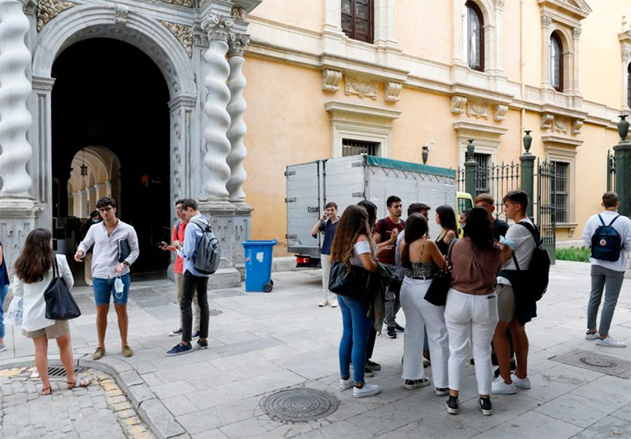 granada-spain-place-2